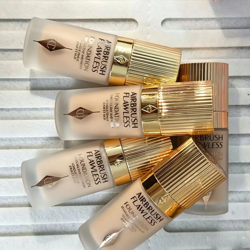 Glow Unbound LLC high-gloss liquid foundation