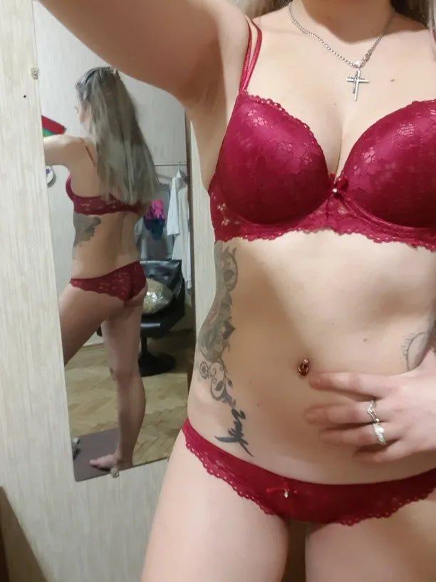 Glow Unbound LLC floral lace push-up bra and panty set