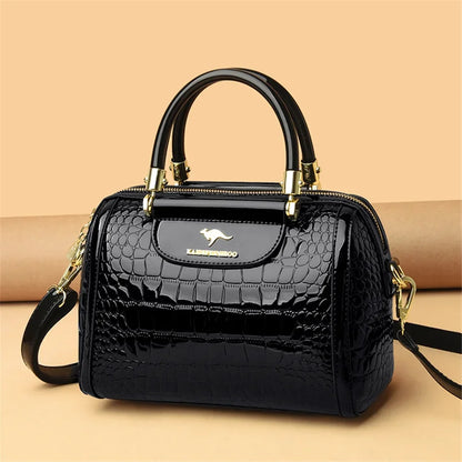 Glow Unbound LLC soft leather women&