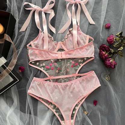 Glow Unbound LLC Floral Lace Bra and Thong Set