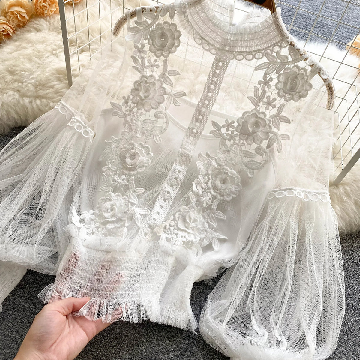 Vintage Lace Puff-Sleeve Blouse 