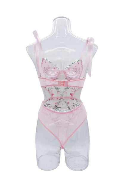 Glow Unbound LLC Floral Lace Bra and Thong Set