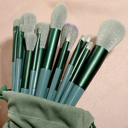 Pro Makeup Brush Set with Travel Bag