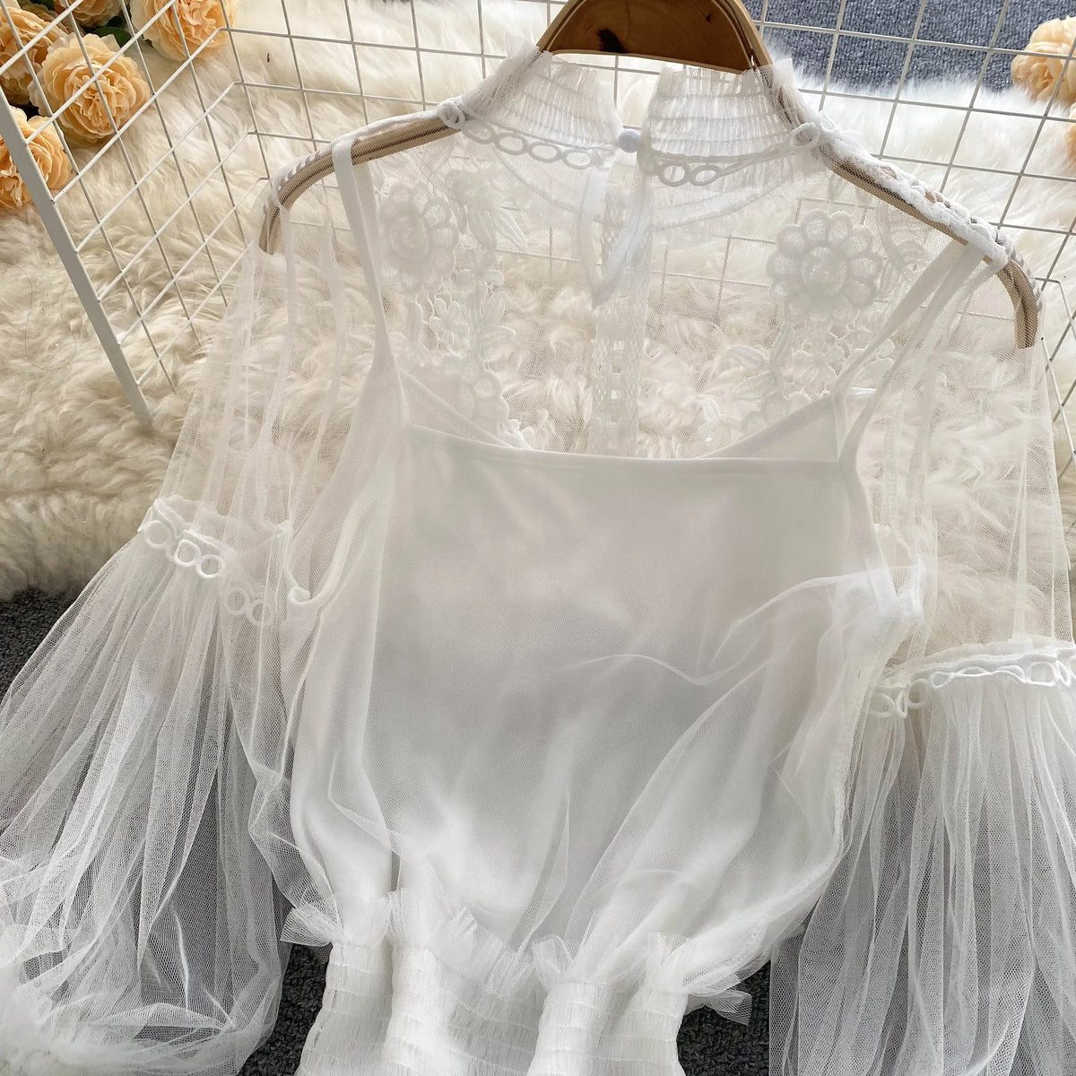 Vintage Lace Puff-Sleeve Blouse 