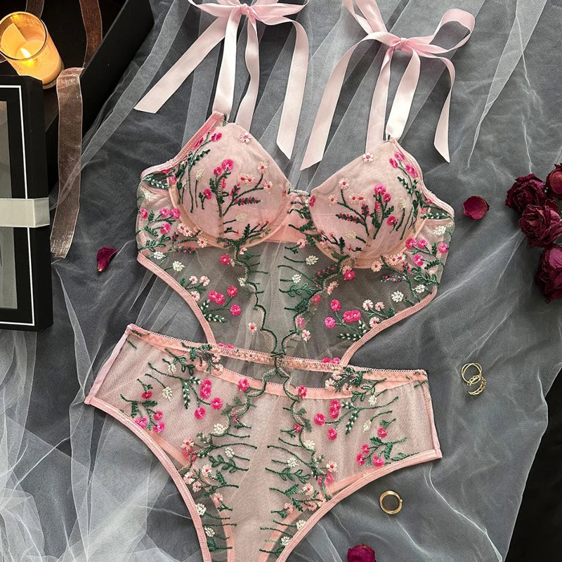 Glow Unbound LLC Floral Lace Bra and Thong Set