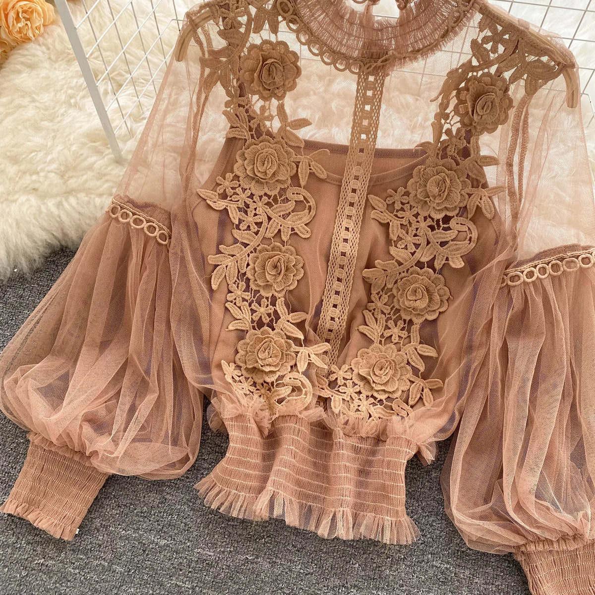 Vintage Lace Puff-Sleeve Blouse 