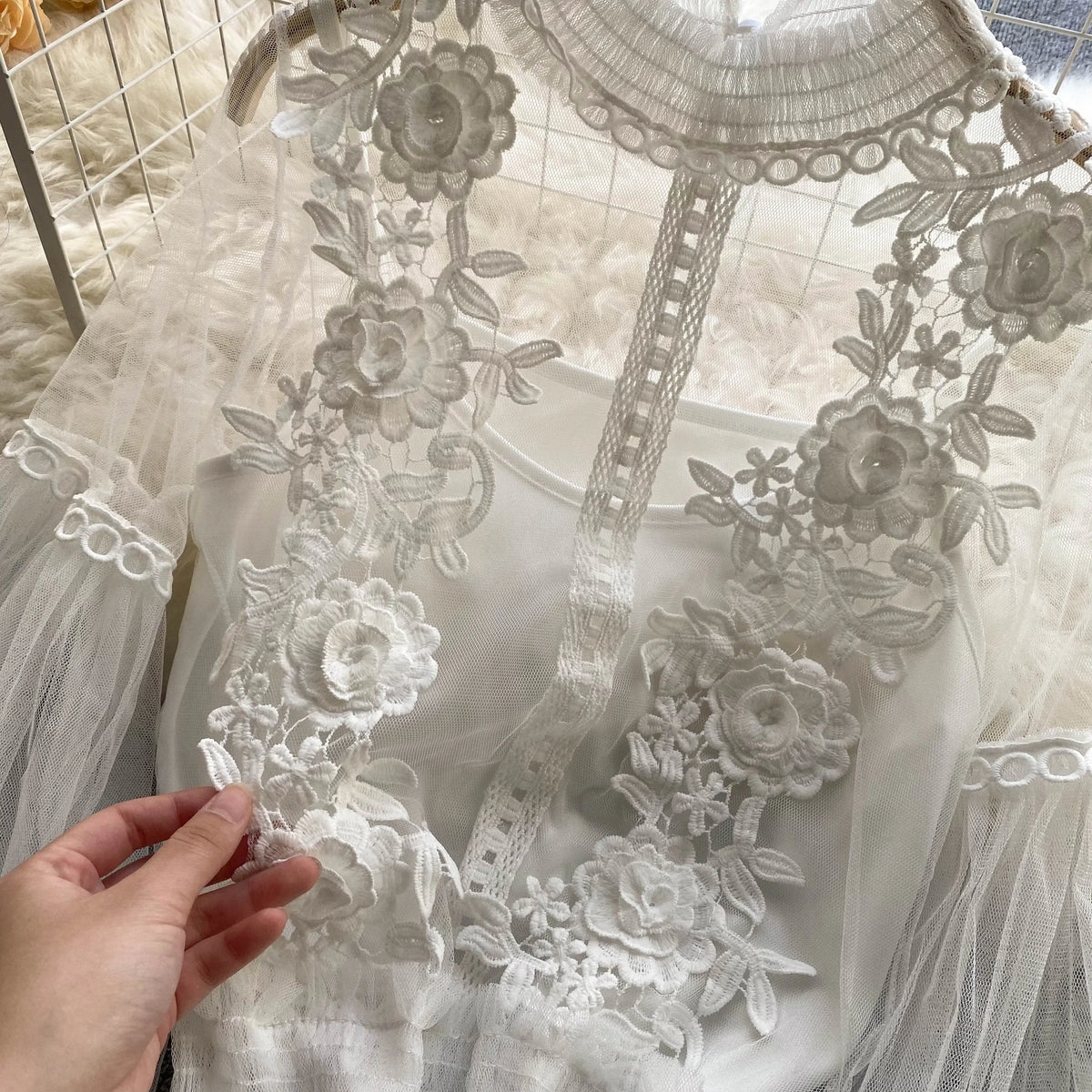 Vintage Lace Puff-Sleeve Blouse 