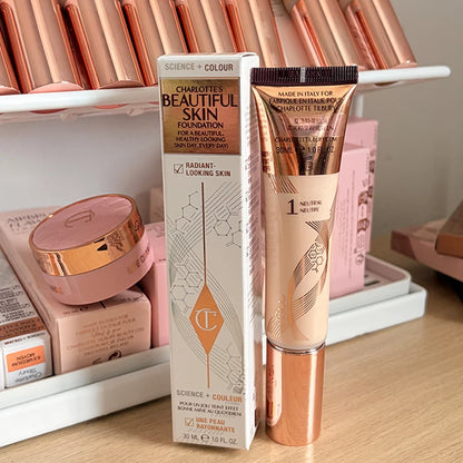 Glow Unbound LLC high-gloss liquid foundation