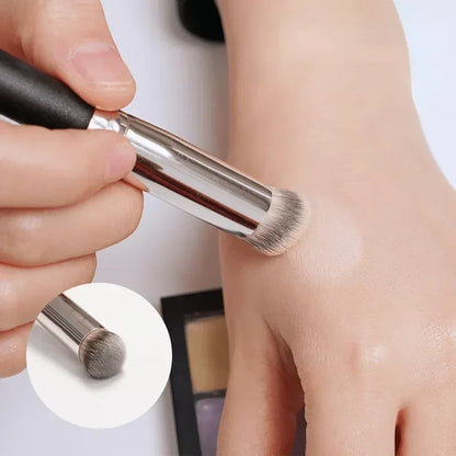 Foundation Concealer Brush  Contour &amp; Blend