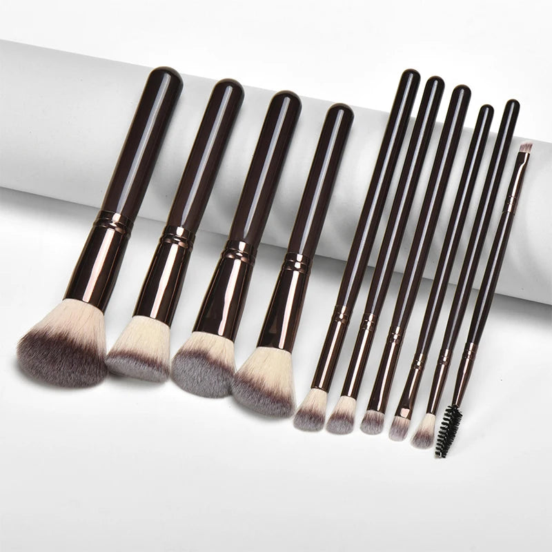 10-Piece Wooden-Handle Makeup 