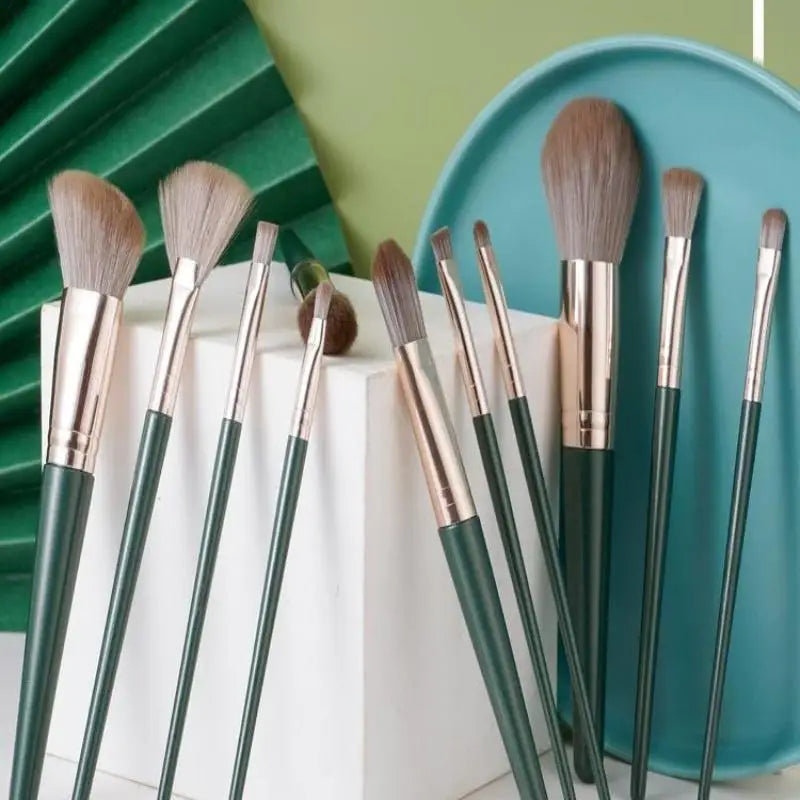 14-Piece Green Cloud Makeup Brush Set