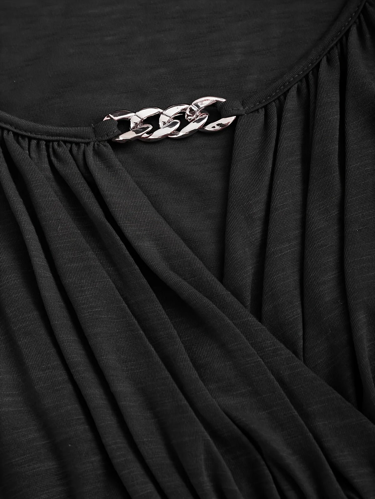 Glow Unbound LLC plus-size oversized heart-detail top